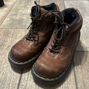 Vintage Dr. Martens Unisex‎ AW004 Brown Leather Lace Up Ankle Boots